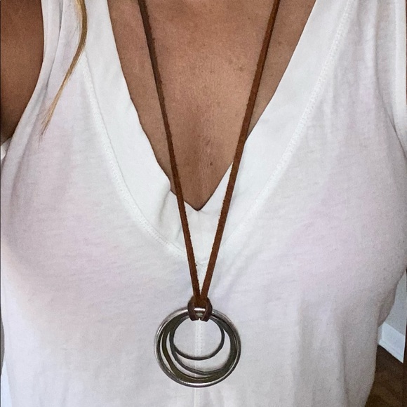 Necklace - Picture 3 of 3